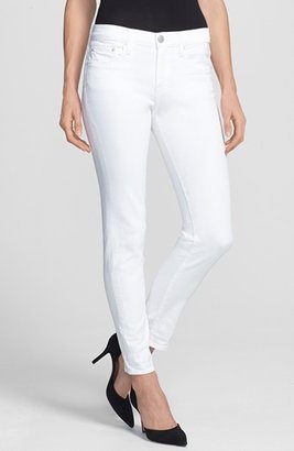 Vince Relaxed Rolled Skinny Jeans (Soft White)