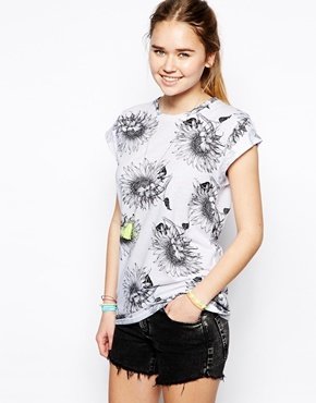 ASOS T-Shirt In Sketchy Floral - white