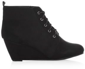 New Look Black Contrast Collar Pointed Wedge Ankle Boots