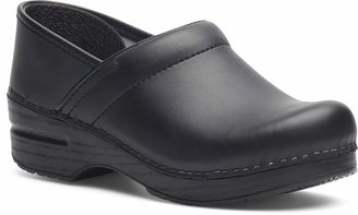 dansko professional black oiled