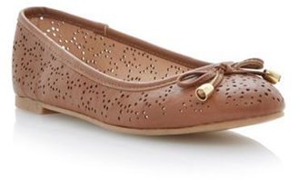 Roberto Vianni Tan perforated ballerina with bow trim