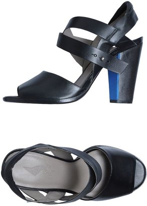 Finsk SKIN BY High-heeled sandals