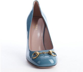Gucci ocean blue patent leather 'Jolene' horsebit pumps