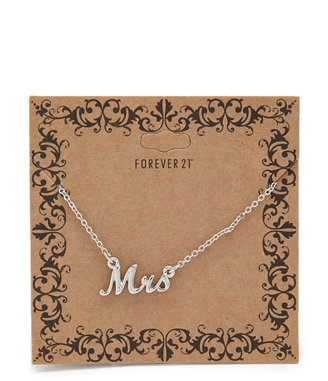 Forever 21 Mrs Pendant Necklace