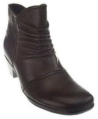Earth Brands Footwear Earth Origins Cammie Leather Ankle Boots w/ Ruching Detail