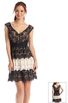 Jessica Simpson Scalloped Lace Dress With Contrast Pleating