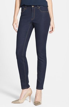 Vince Camuto Classic Skinny Jeans (Dark Authentic)