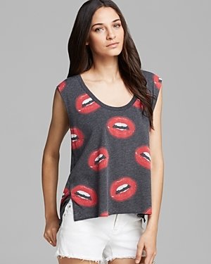 Chaser Tank - Red Lips Moxy Muscle