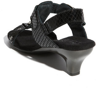Helle Comfort T-Strap Sandal