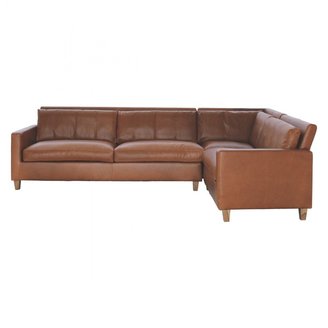 CHESTER Mid tan leather left-arm corner sofa, oak stained feet