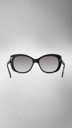 Burberry Cat-Eye Polarised Sunglasses