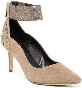 Kenneth Cole Reaction Bill Ding Ankle Strap Pump