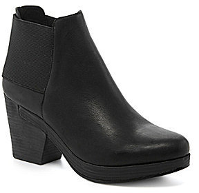 Eileen Fisher Cloud Ankle Booties