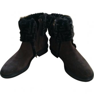 Fendi suede logo turndown boots immaculate