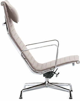 Vitra Charles & Ray Eames Aluminium 124 Chair - Nero polished