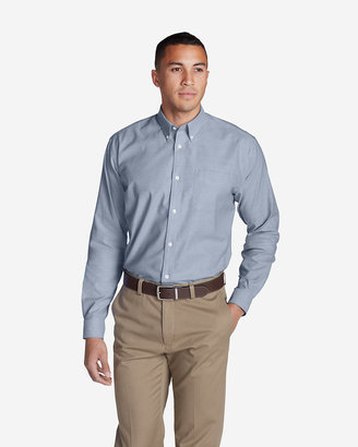 Eddie Bauer Men's Wrinkle-Free Relaxed Fit Oxford Cloth Shirt - Solid
