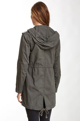 Ambition Roll-Up Sleeve Anorak