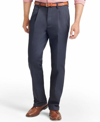 Izod Men's American Classic-Fit Wrinkle-Free Pleated Chino Pants