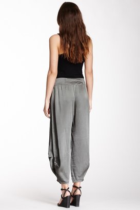 Barbara Lesser Cropped Satin Ankle Pleated Pant