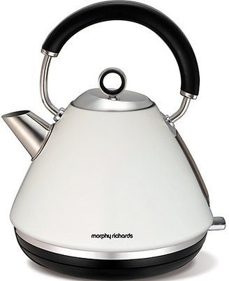 Morphy Richards 102005 Accents Pyramid Kettle - White