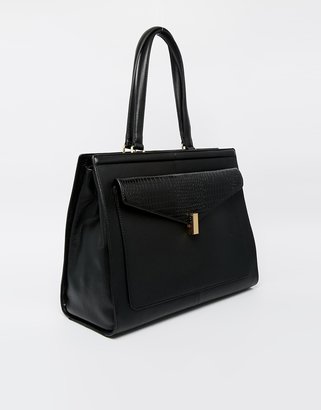Reiss Leather Lennox Front Pocket Buckle Detail Day Bag