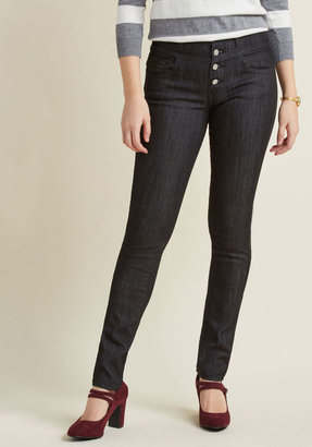 ModCloth Karaoke Songstress Jeans in Black in 5 - Skinny Denim Pant