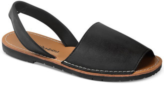 Chinese Laundry Elevate Sandals