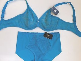 Wacoal 855201 Lace Finesse Full Busted Underwire Bra & Panty $90 Blue Danube