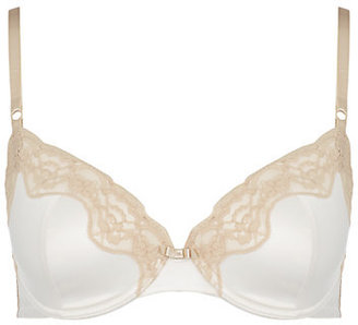 Elle Macpherson Intimates Fly Butterfly Fly Contour Bra