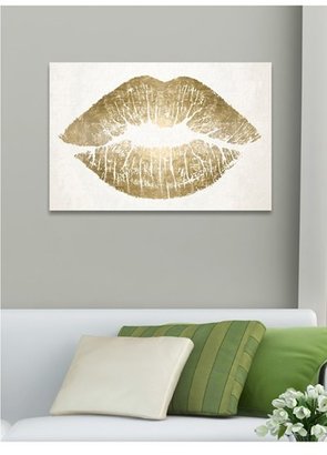 Oliver Gal 'Kiss' Wall Art