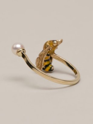 Delfina Delettrez 'Little Bee' ring