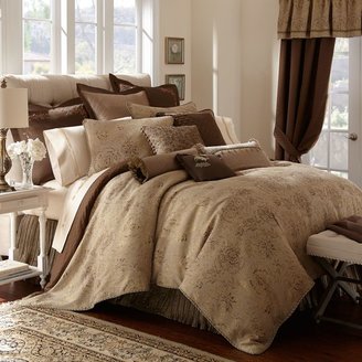 Waterford® Linens Orla Reversible Queen Comforter
