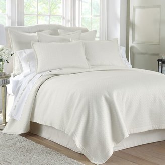 Waterford Linens Durham Quilt in Ivory