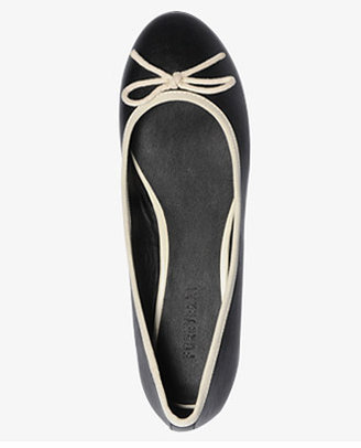 Forever 21 Faux Leather Bow Ballet Flats