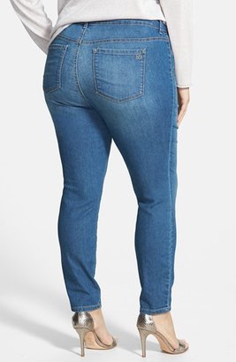 Jessica Simpson 'Kiss Me' Super Skinny Jeans (Cabo) (Plus Size)