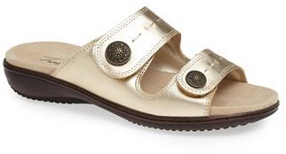 Trotters 'Kitty' Leather Sandal