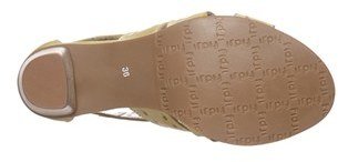 Fidji Perforated Sandal