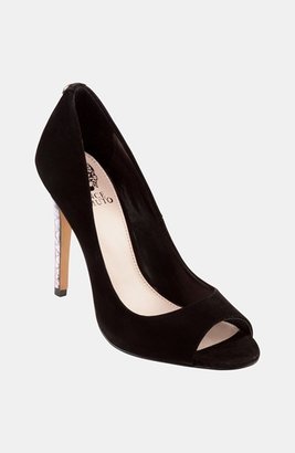 Vince Camuto 'Lexis' Pump (Online Only)