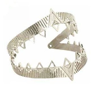 House Of Harlow Armor Claw Cuff in Silver