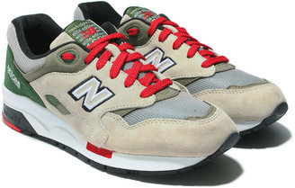 New Balance 1600 Elite Edition Beige, Red & Green Trainers