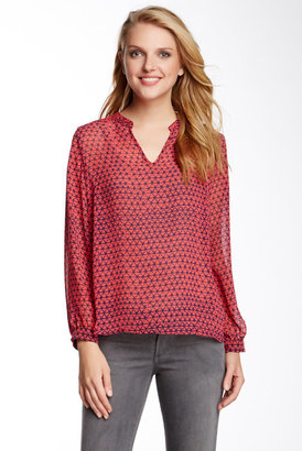 Collective Concepts Printed V-Neck Long Sleeve Blouse