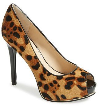 GUESS 'Honoraly' Pump (Women)