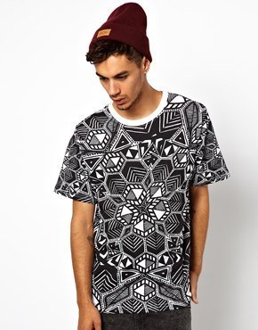Illustrated People T-Shirt with Kaleidoscope Print - Black