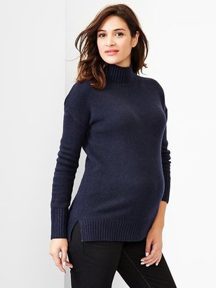Gap Cozy turtleneck sweater