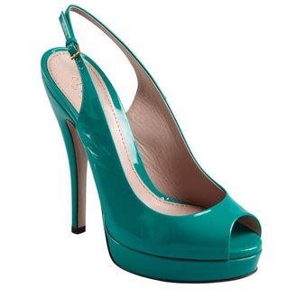 Gucci emerald patent leather peep toe slingback pumps