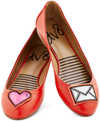 Dolce Vita DV BY Icon Do Anything Flat in Heart