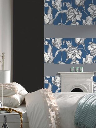 Laurence Llewellyn Bowen Harem Tulips Wallpaper - Blue/White