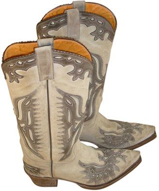 Sendra Beige Leather Boots