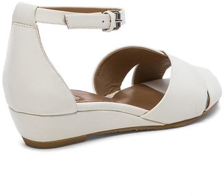Marc by Marc Jacobs Simplicity Demi Wedge