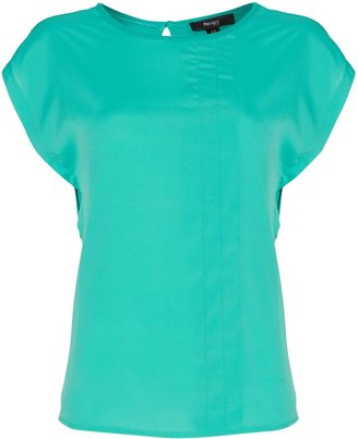 Therapy Pleat front jersey back t-shirt